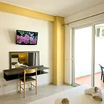 Lida's Seafront Appartement *