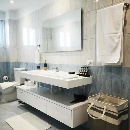 Appartement Lida's Seafront Saranda